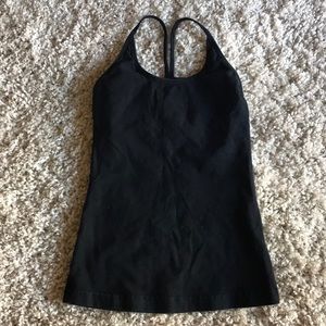 Hard tail- yoga top